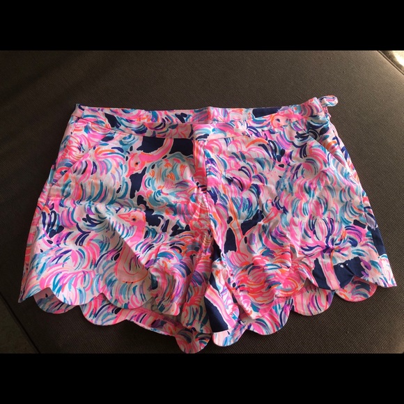 Lilly Pulitzer Pants - Lilly Pulitzer buttercup shorts.  Size 12